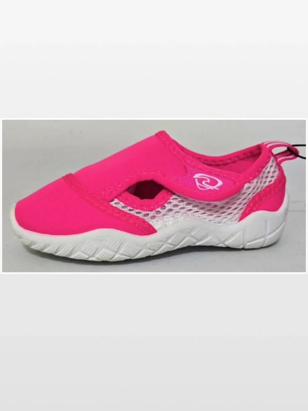 New Wave Zone Water Shoes Girls Size 6 Toddlers Pink White Mesh Kids NWT